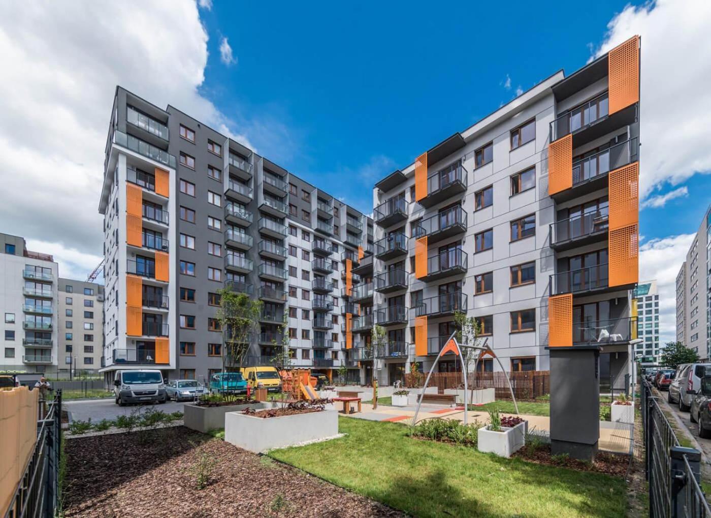 Modern Apartment Near To The Chopin'S Airport Cybernetyki 2A Варшава Экстерьер фото